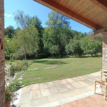 I Suoni Del Bosco Hotel Casalborgone Bagian luar foto